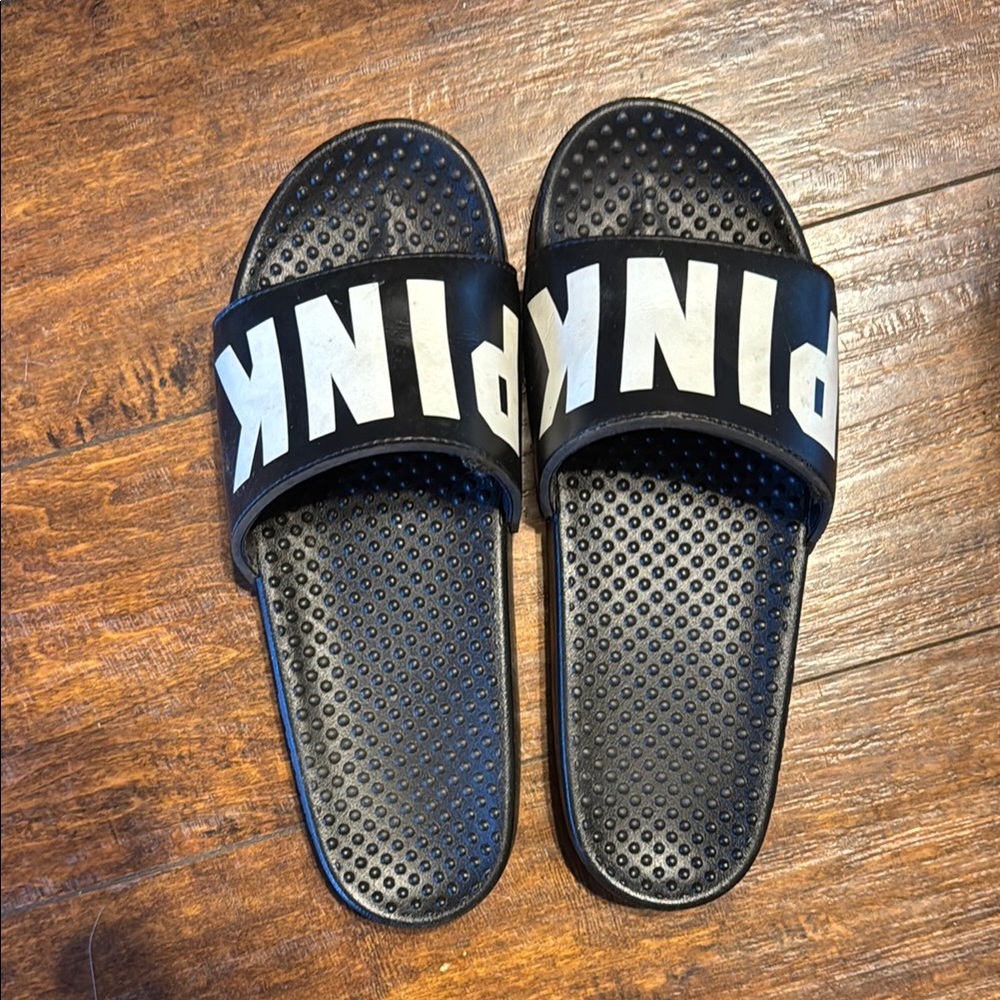 Black and White PINK Victoria’s Secret slides